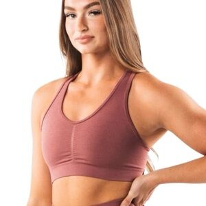 ALPHALETE AMPLIFY BRA CINCHED SCRUNC FRONT PORCELAIN ROSE RACERBACK SPORTS BRA S